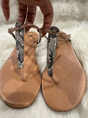 H&M Tan Sandals with Black-and-White Snake Print Straps